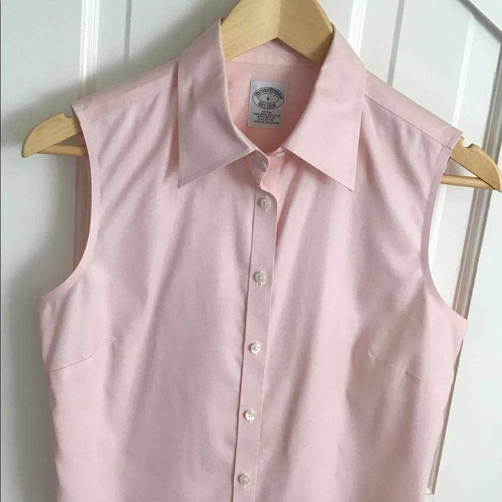 Brooks Brothers pale pink blouse ( Non-Iron)